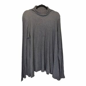 Cut Loose Gray TurtleneckTunic Swing Top